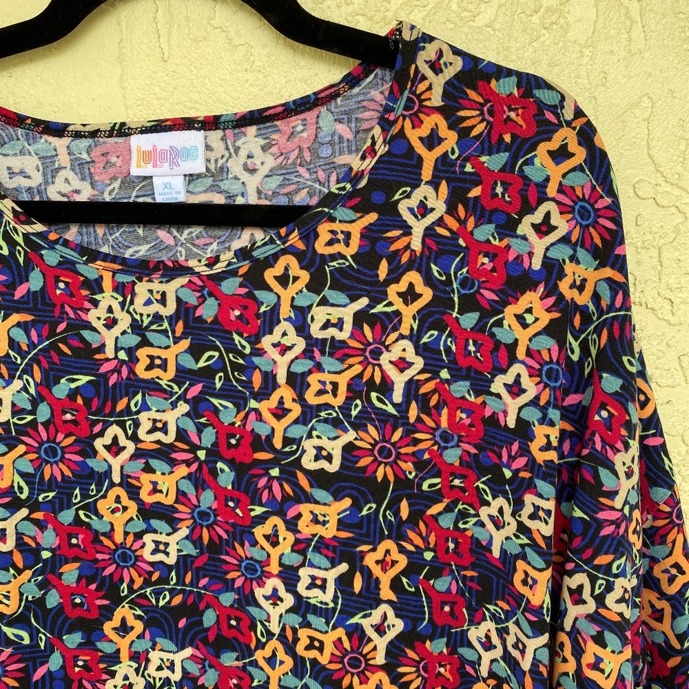 SOLD - NWT! XL Lularoe Irma Tunic Bright Pattern